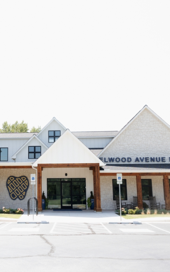 Exterior of Elwood Avenue Dental office in Jenks