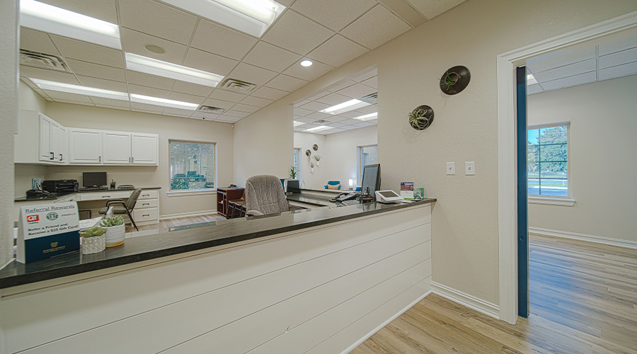 Front desk at Elwood Avenue Dental